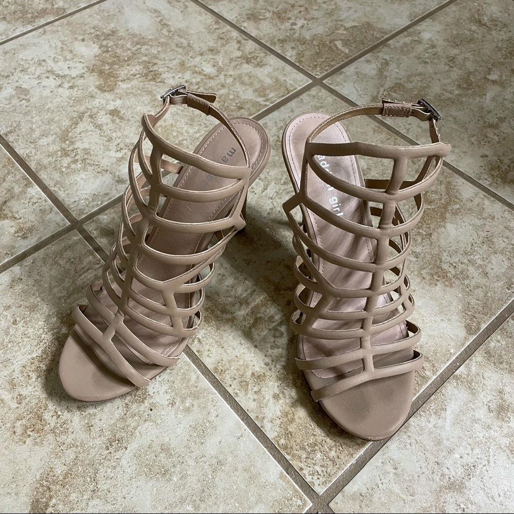 Nude heels